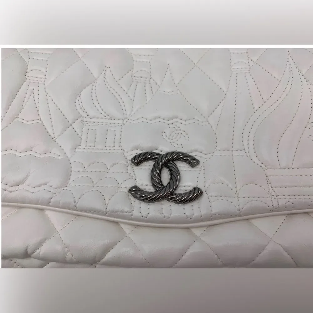 Chanel Moscow Kremlin  Cream Quilted Shoulder Bag with Iconic CC Closure